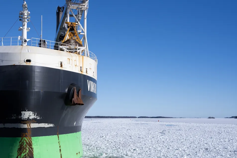 Lotsbat Hamn Vinter 26